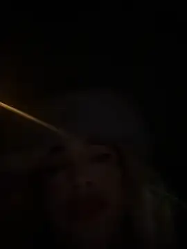 [24 Feb 22:11] Public Show