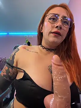 [19 Aug 19:39] Private Show - video by Luna_Paris_ cam model