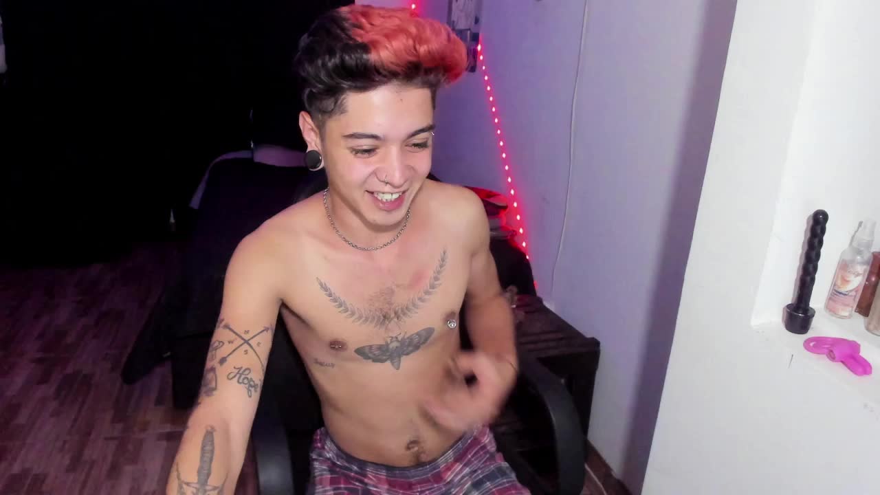 oil show ♥ - video van saad_man cam-model