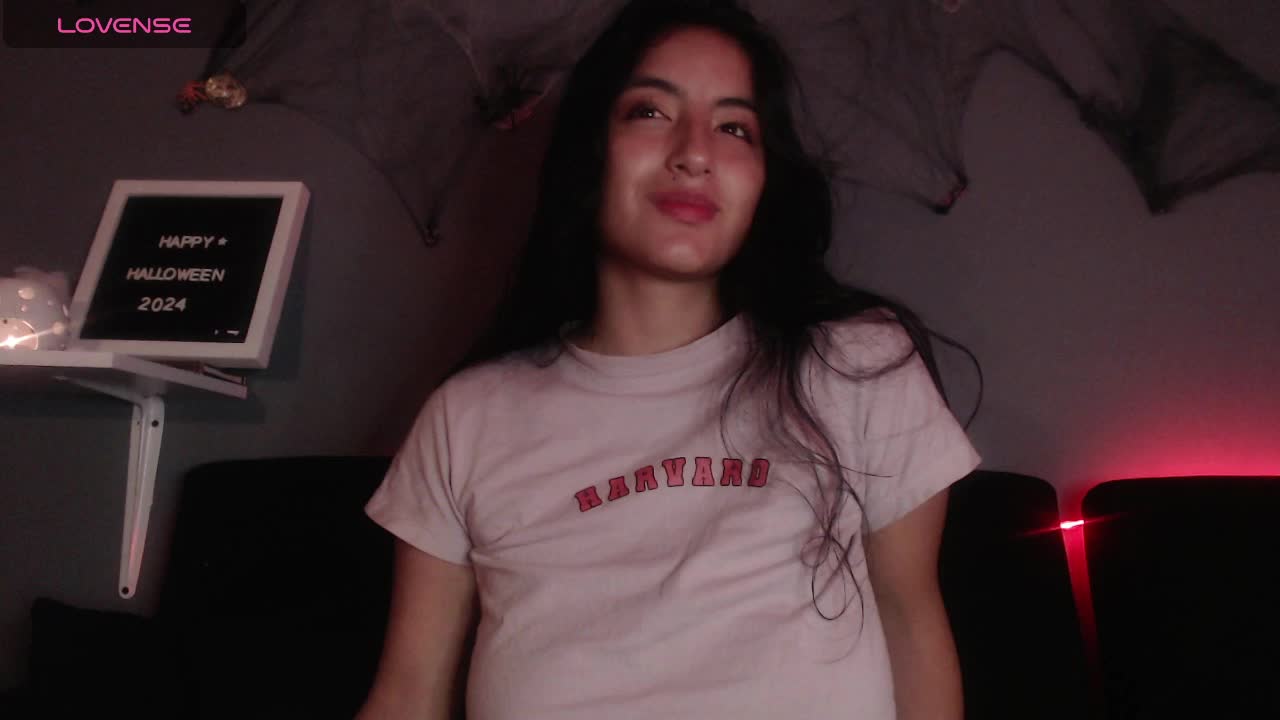 bounce tits - video by petite_camila cam model