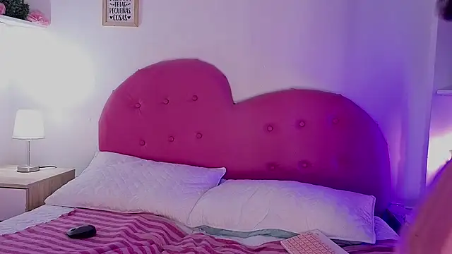 strip - video by petite_camila cam model