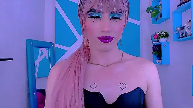 [26 Mar 04:24] Private Show – видео вебкам-модели priscilahotker