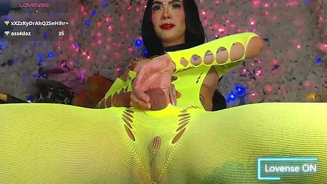 [12 Apr 05:08] Private Show squirt fisting deep troat gape hole - video by dannabigdirty1 cam model