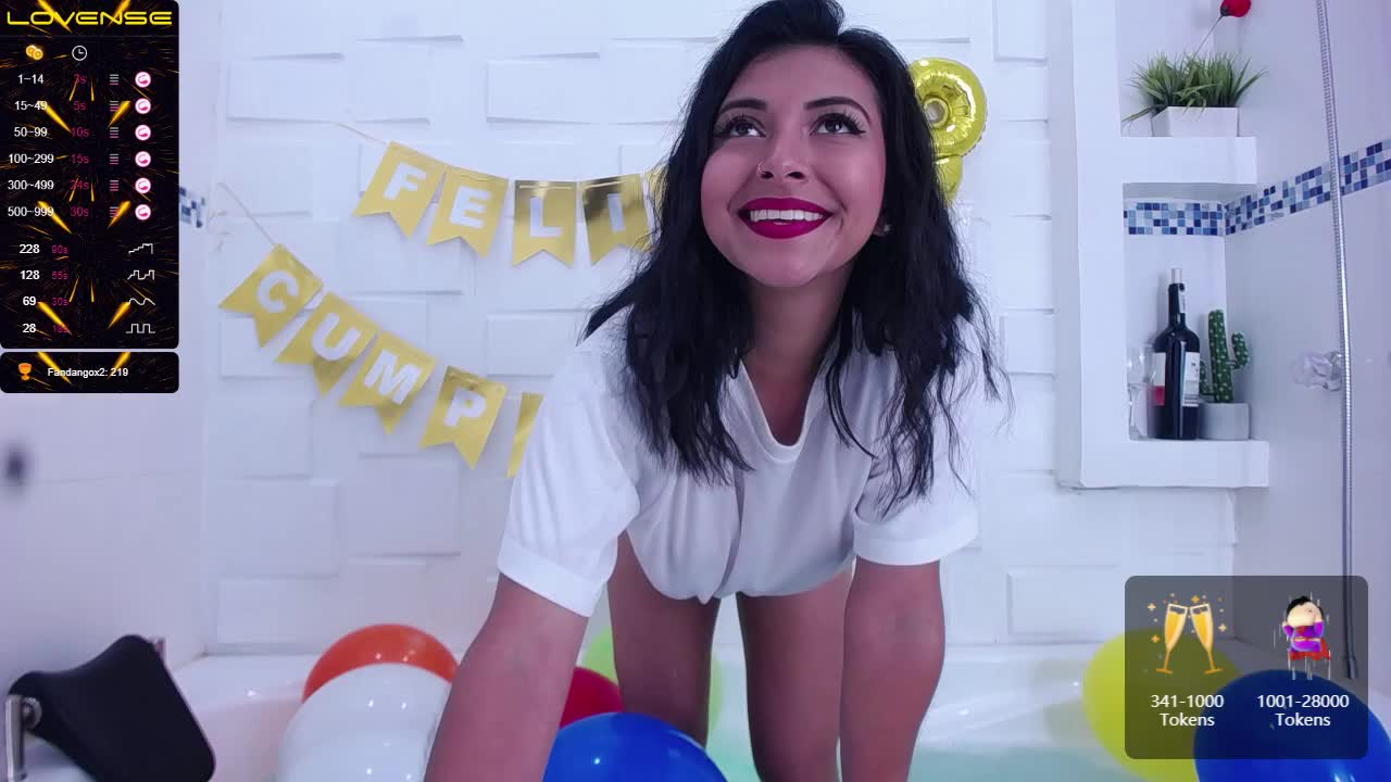 A little of my Jacuzzi Birthday party - video by _BunnyNaugthy cam model