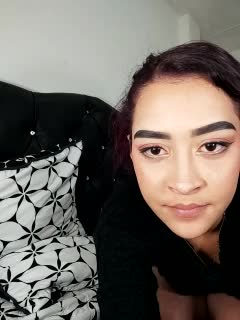 Show - isabela-and-her-friends主播的视频