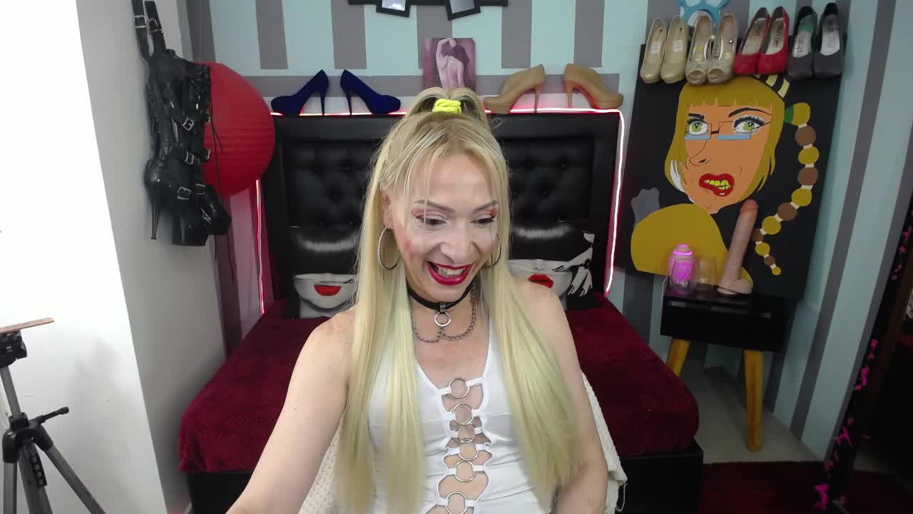 i like it - elena_evans 캠 모델의 동영상