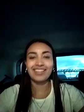 fucking my pussy in front of an uber stranger😈💦🔥 - video by aisha_es cam model