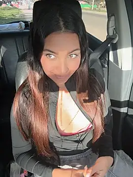 Naughty girl in the car, pussy dripping with cum SQUIRT 💦🥵😈