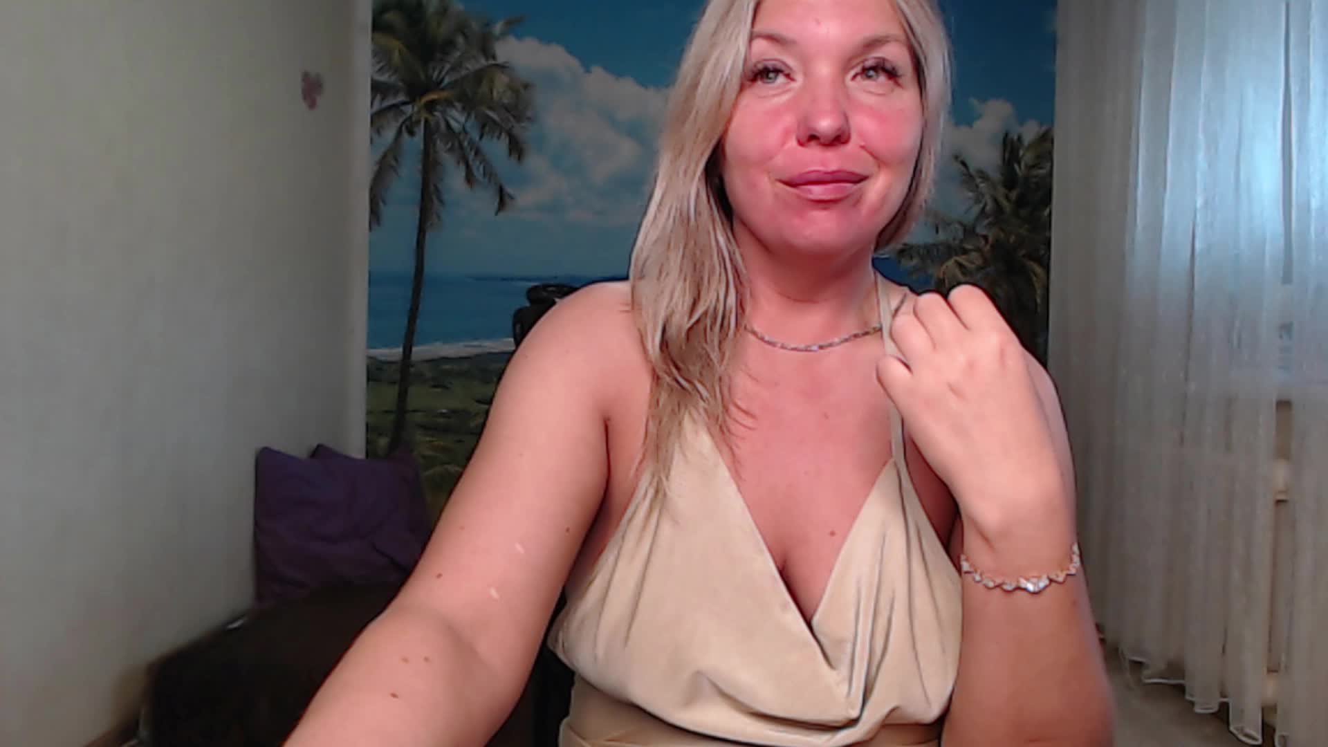 15 - video by soaring_love cam model