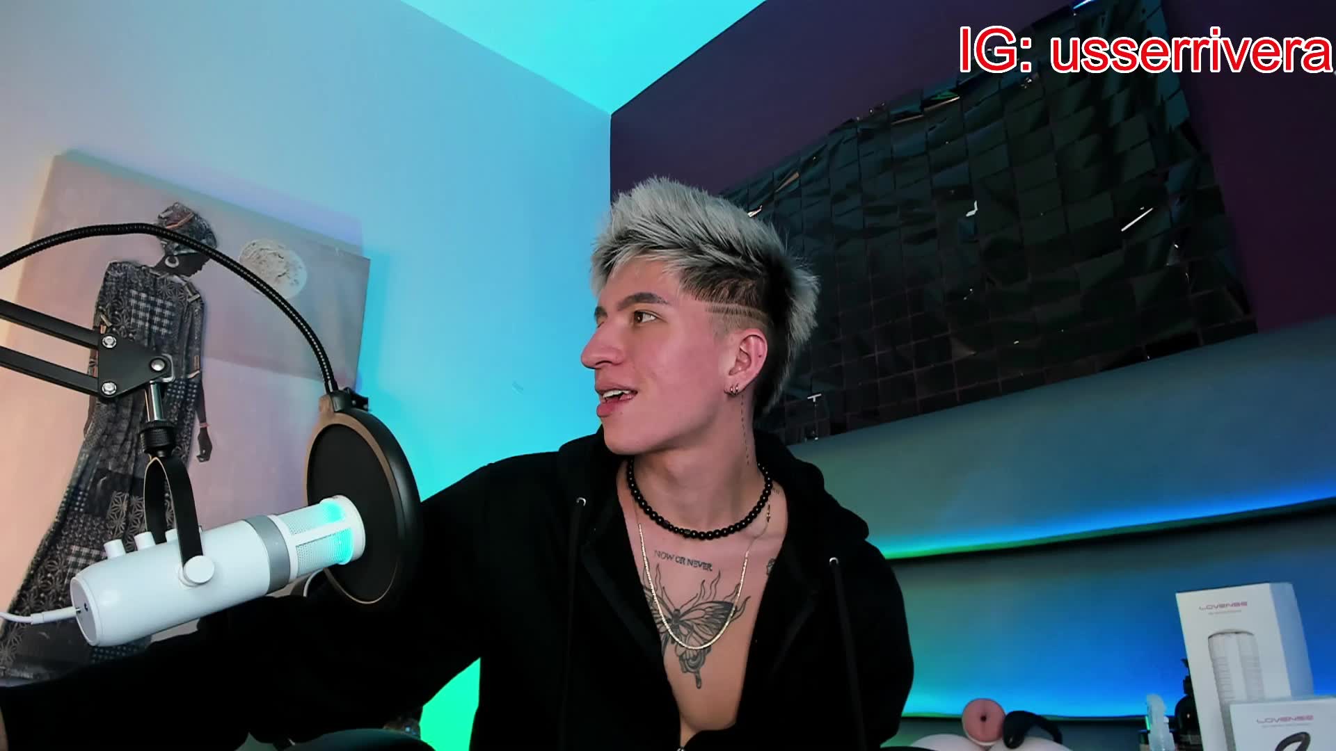 playing whit my ass – видео вебкам-модели Thomass_clark