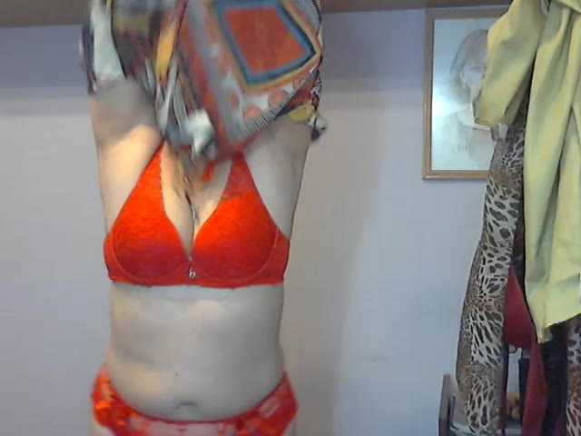 [4 Sep 16:23] Private Show - vídeo de la modelo de cam Lusi-777