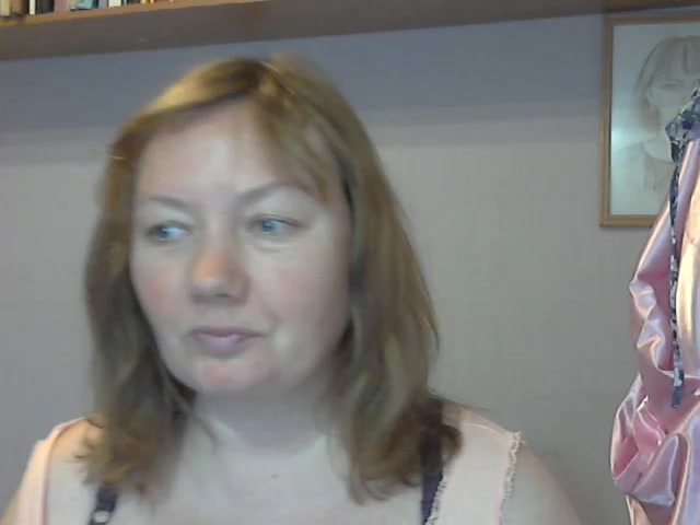 [12 Nov 07:30] Private Show - vídeo de la modelo de cam Lusi-777