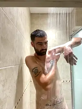 Showering in Public Show - video by ThatGuyNextDoor1992 cam model