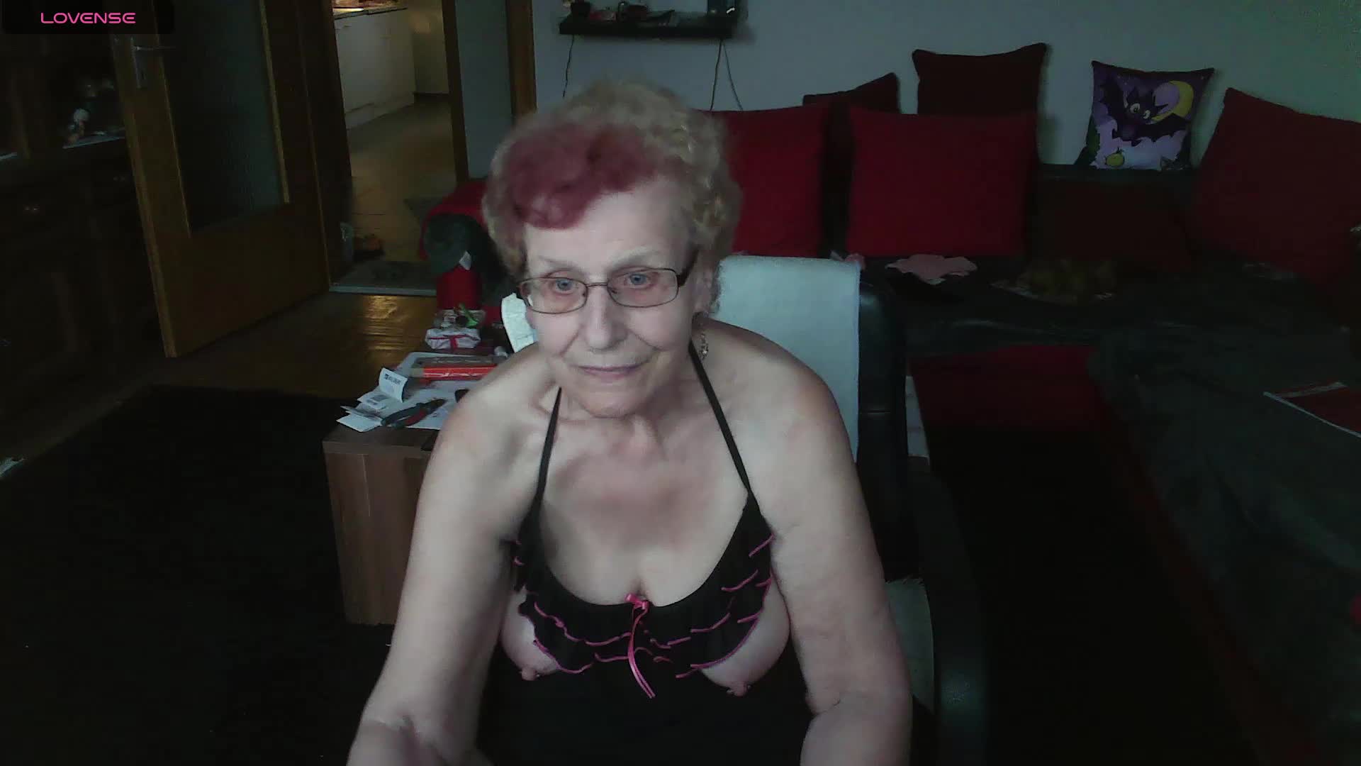 [23 Nov 14:47] Private Show– HeisseomaOriginal kameramodell videója