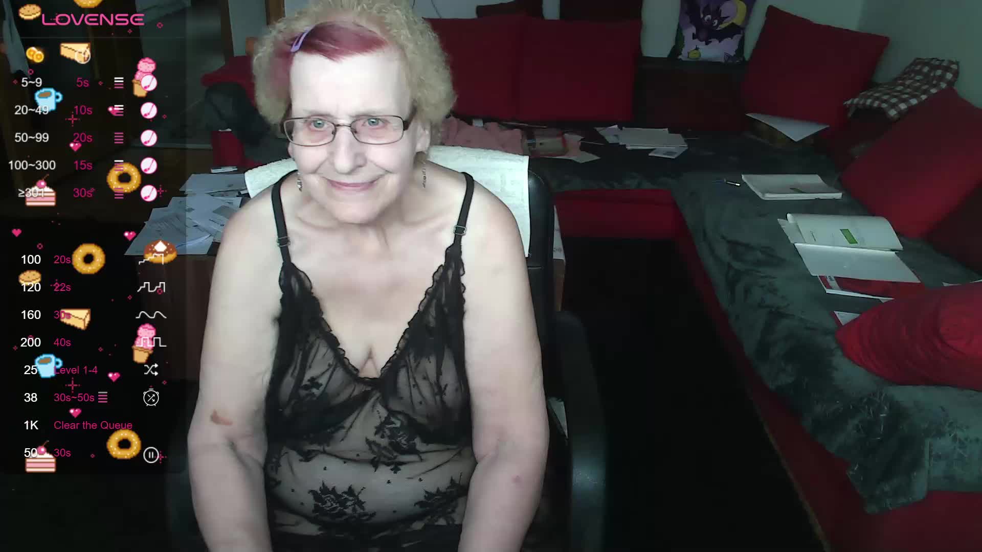 [24 Mar 10:50] Private Show - video HeisseomaOriginal kameramallilta