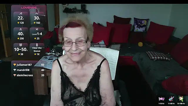 [11 Jul 10:59] Private Show– HeisseomaOriginal kameramodell videója