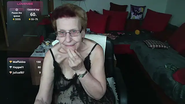 [19 Oct 12:06] Private Show - video by HeisseomaOriginal cam model