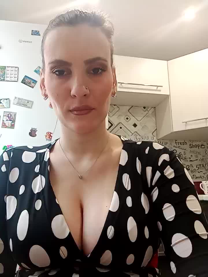 [15 Feb 14:38] Private Show - video Jessie_Lust kameramallilta