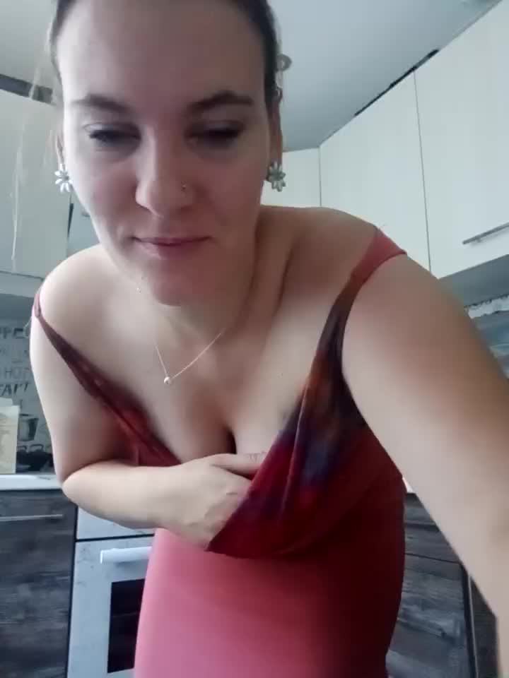 [15 Aug 08:51] Private Show - video Jessie_Lust kameramallilta