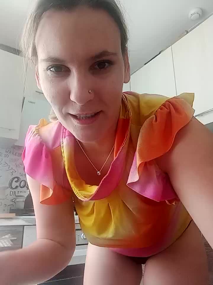 [26 Aug 12:41] Private Show - video Jessie_Lust kameramallilta