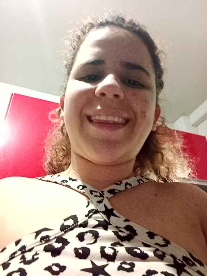 [30 Jun 18:11] Private Show - video by ValeriaSantos- cam model