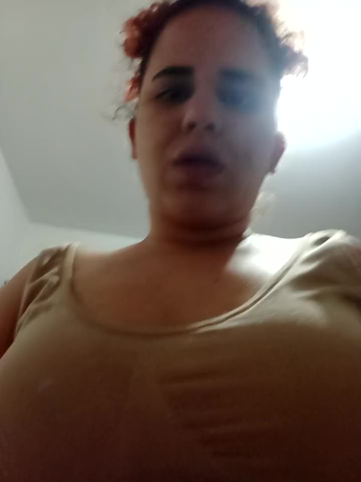 [19 Aug 18:49] Private Show - video by ValeriaSantos- cam model