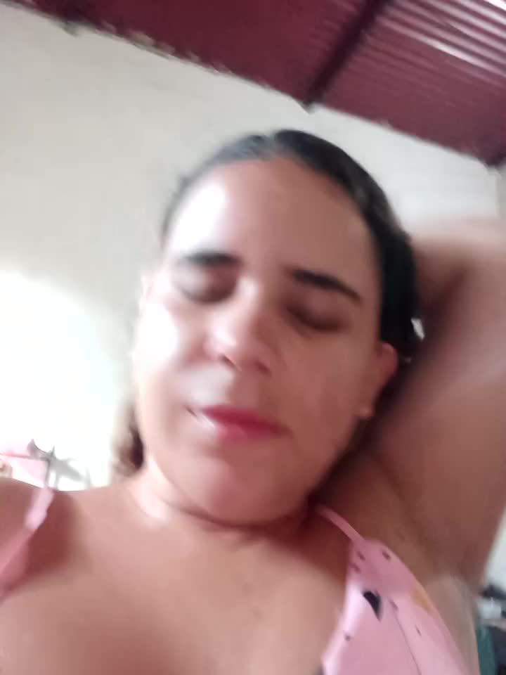 [9 Jun 07:51] Private Show - video oleh model kamera ValeriaSantos-