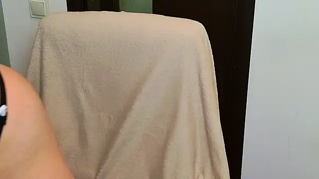 Close up-pussy play - video by KarinaNoir cam model