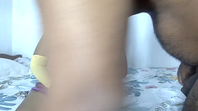 romance lip kissing and doggy fuck - βίντεο μοντέλου AraNDissNaughtyJolly