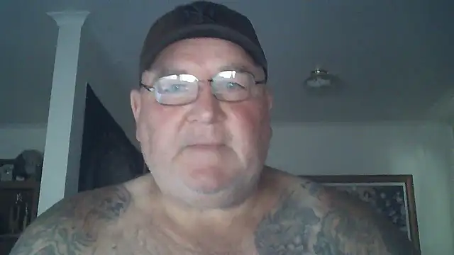 Naked masturbation - video by KINKYBLUEYES69 cam model