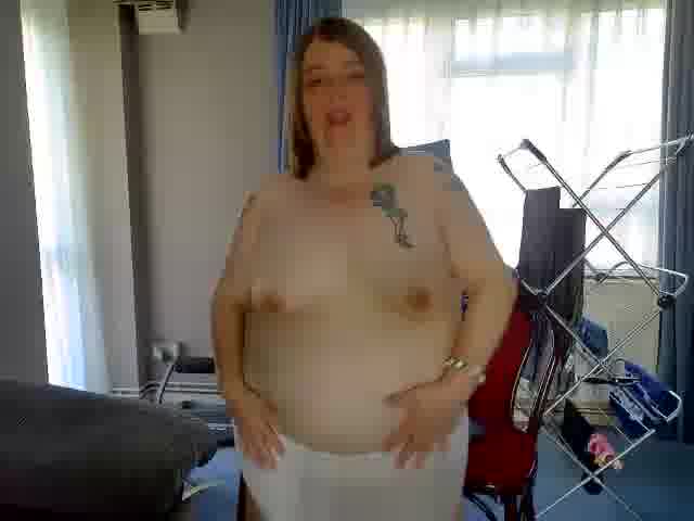 [28 May 08:14] Private Show - video by HousewifeMilf_Courtney cam model