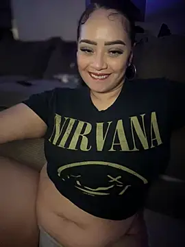 Twerking 🍑 - video by CarmelaAnthony cam model