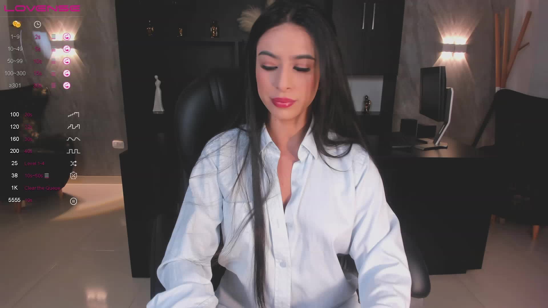 Your favorite girl - video by LiaPearce cam model