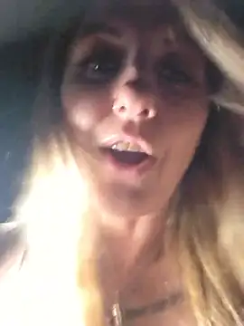 Squirts near strangers camper