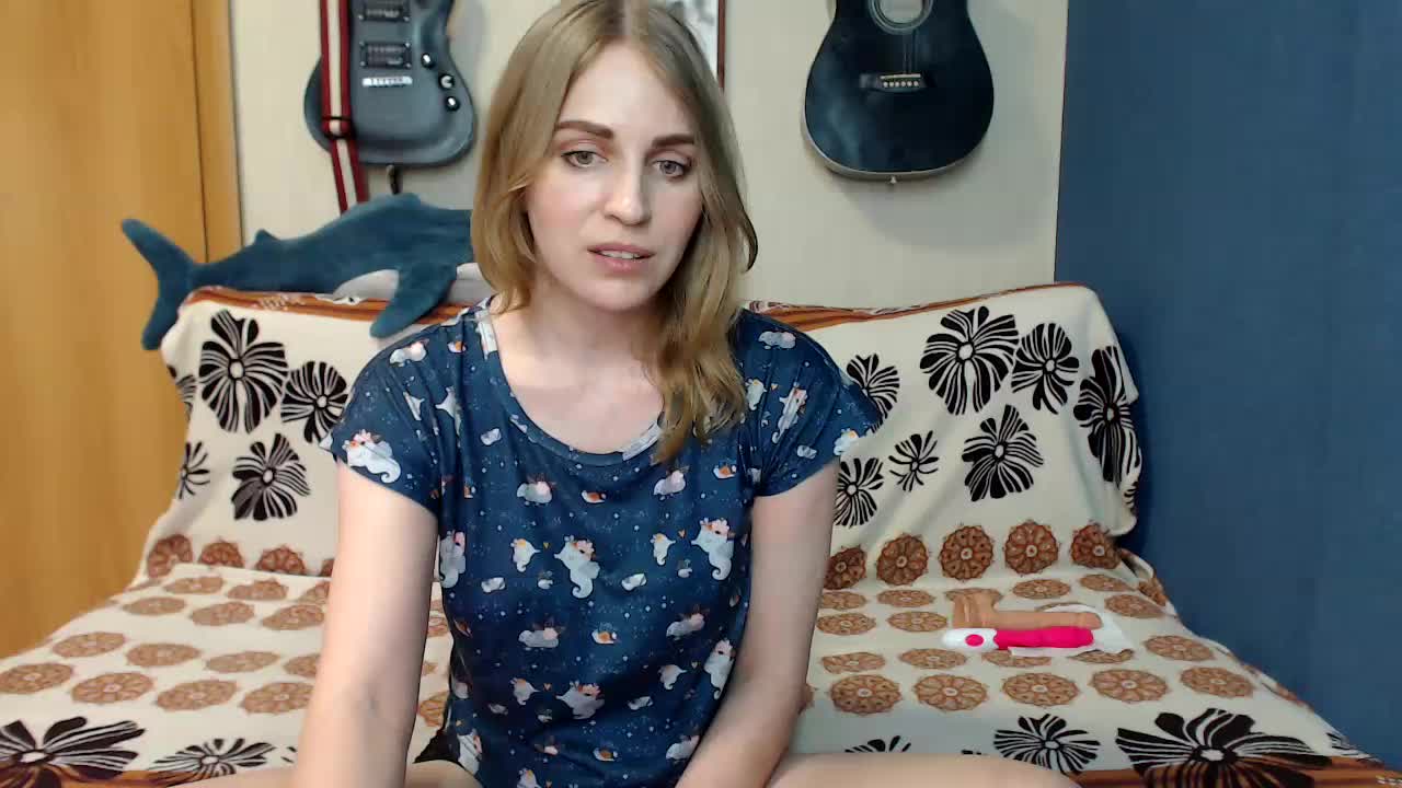 [21 Apr 13:30] Private Show - βίντεο μοντέλου Pilly_green_