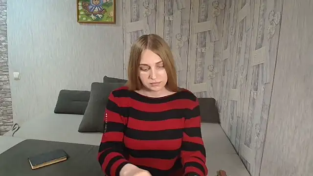 [15 Jun 13:03] Private Show - video by Pilly_green_ cam model