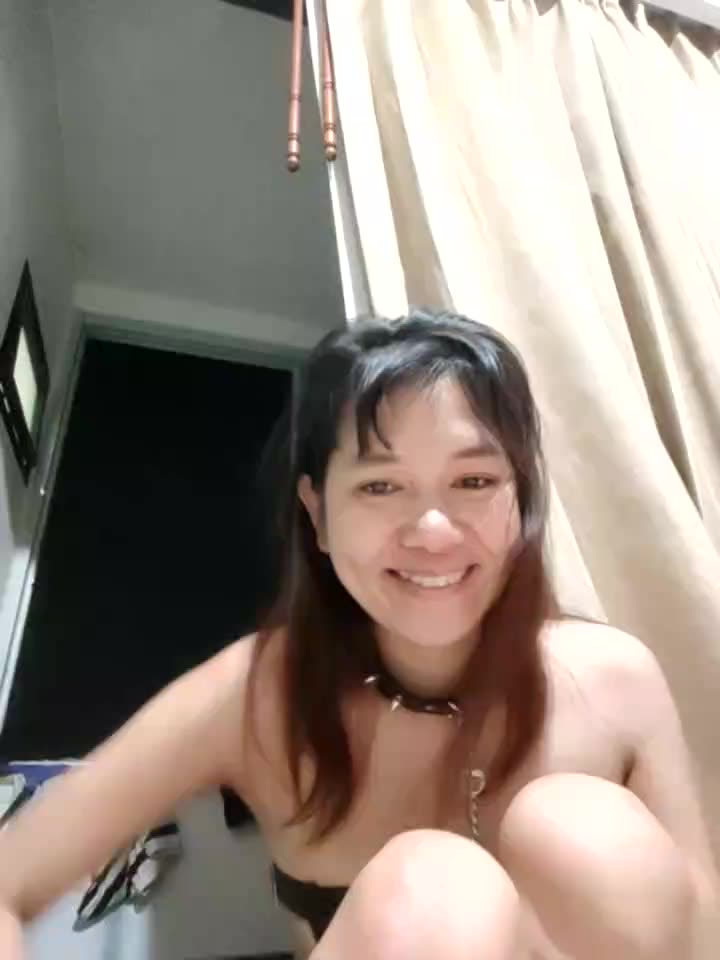 [23 Mar 00:48] Private Show - vídeo de la modelo de cam Little_suzy5