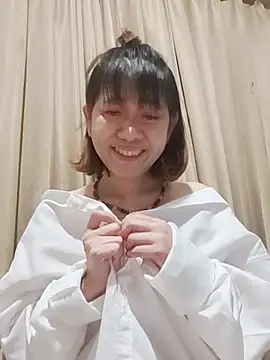 [1 Apr 00:15] Private Show - vídeo de la modelo de cam Little_suzy5