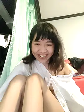 [8 Sep 04:25] Spy Show - vídeo de la modelo de cam Little_suzy5