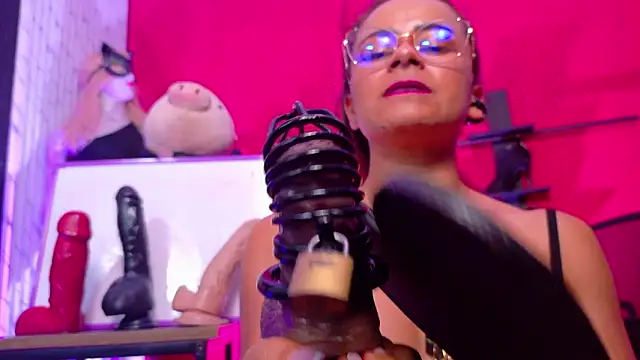 RATE YOUR COCK SEND ME YOUR COCK PICTURE AND 77TK NOW! SEN TIPNOTE | SLAVES PIGS CUCKOLD DOGS SPH PV - vidéo du modèle de showcams MistressSlut1