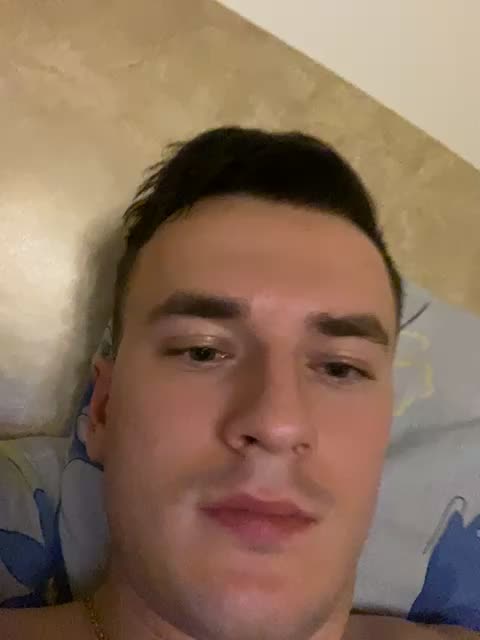 Shaving pubic hair - video by DanielSexPirot cam model