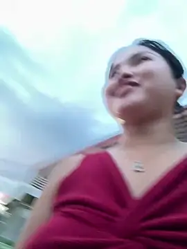 Naughty squirt outside hot cum wet naked - ক্যাম মডেল Bella_nasty69-এর ভিডিও