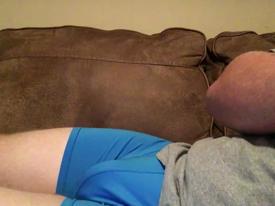 [12 Jul 19:40] Private Show - Fredneck54主播的视频