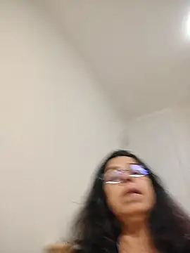 Teasing - فيديو من NakedMILFx موديل الكام
