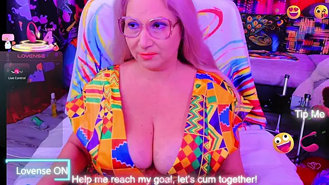 [25 Oct 03:42] Private Show - วิดีโอโดย YOUR_MATURE_FANTASY โมเดลแคม