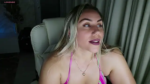 flex and pussy