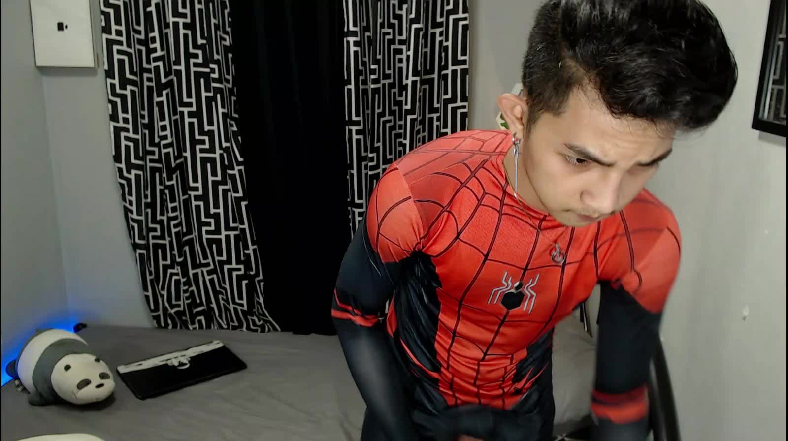 Full Cumshow[18 Jun 23:42] Private Show - BananaBro_主播的视频