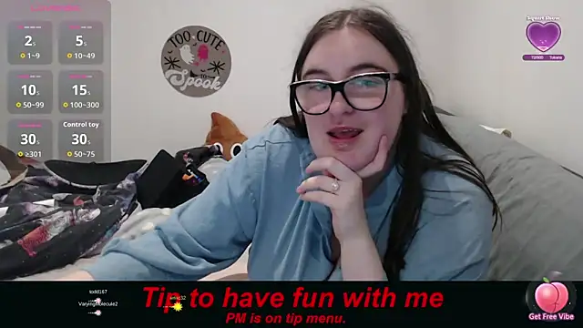 Cheeky Tease - video by Rebecca_Summer cam model