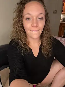 [13 Feb 23:23] Private Show – video od webkamerové modelky XoMisty