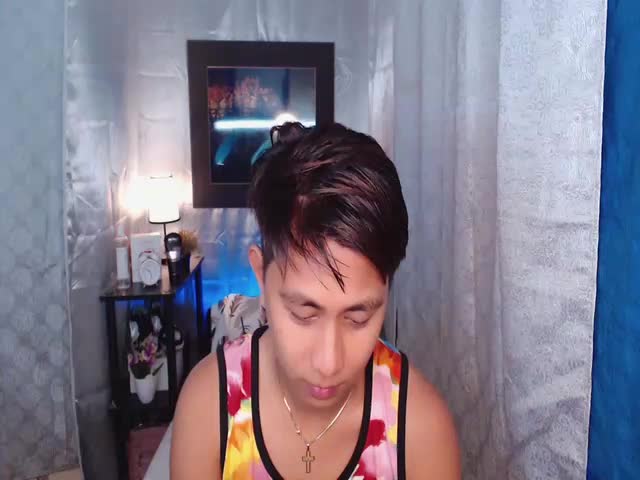 Nice Show ♥ - video by Shiro_02 cam model